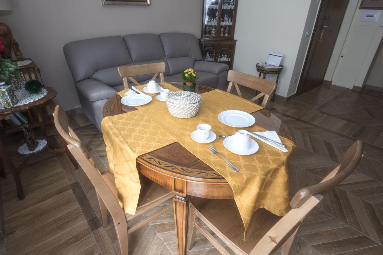 Bed & Breakfast Vacanze Romane Buitenkant foto