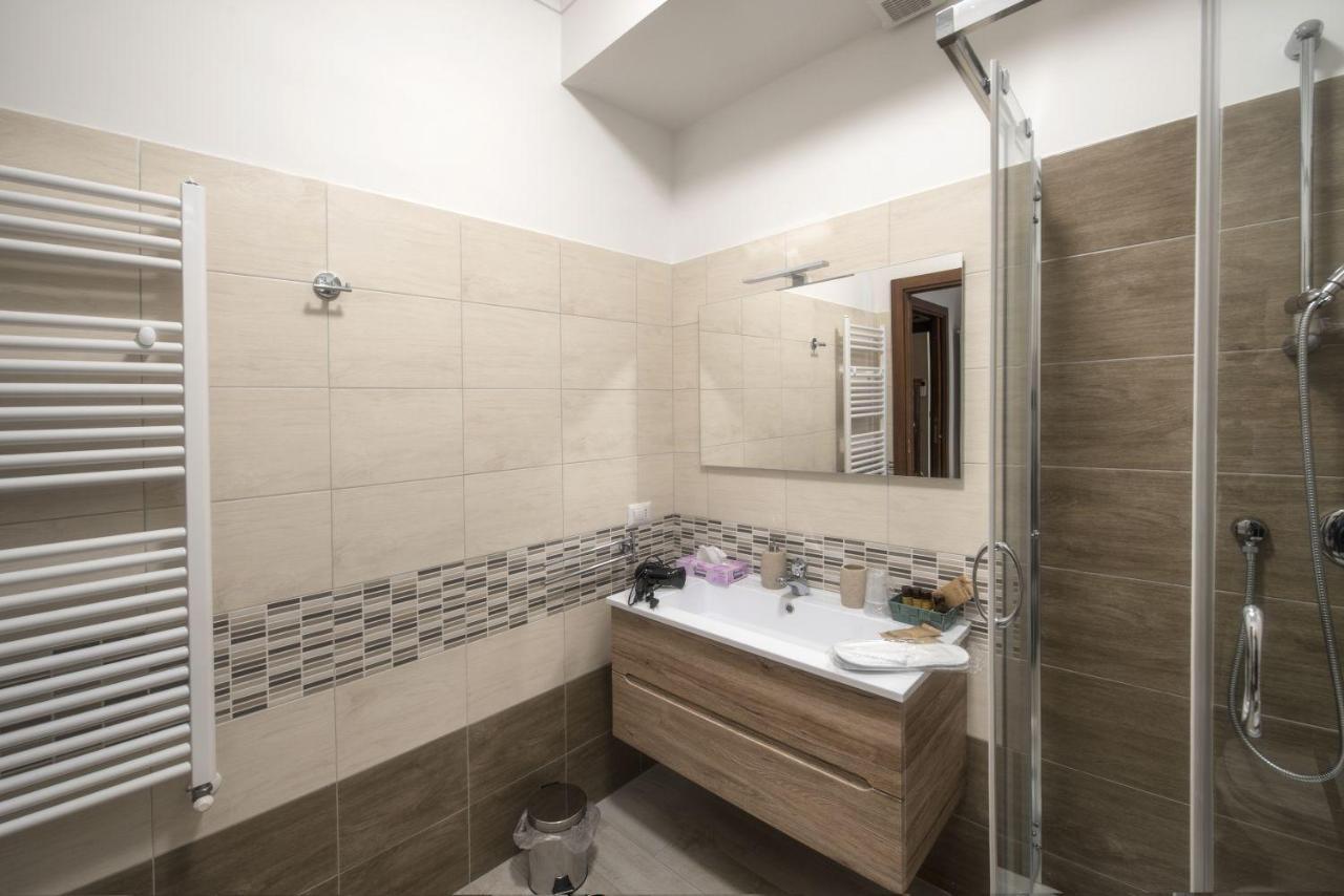 Bed & Breakfast Vacanze Romane Buitenkant foto