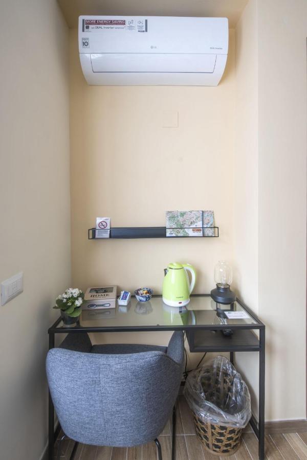Bed & Breakfast Vacanze Romane Buitenkant foto